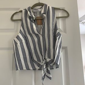 Vestique Casual Glamour Top cropped